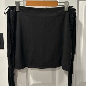 Suede fringe skirt size M